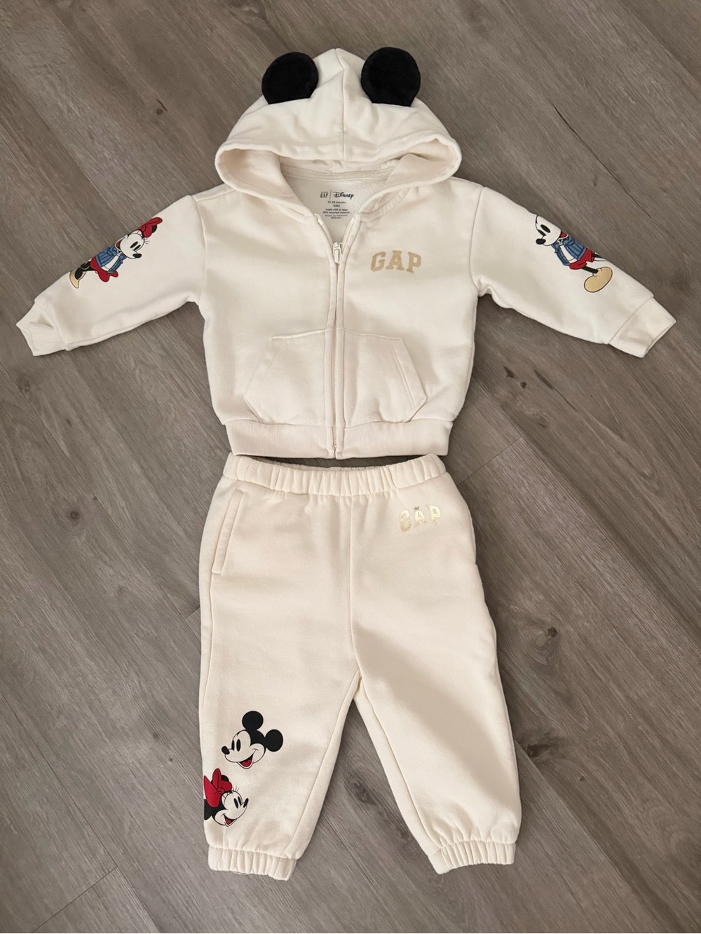 GAP Cream Mickey & Minnie Sweatshirt and Joggers Set